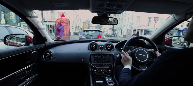 Watch Jaguar Land Rover’s 360 Virtual Urban Windscreen & Ghost Car Navigation in action